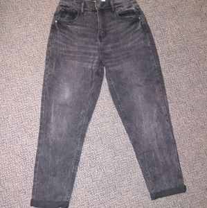 ✨2 for $15✨ Ardene Black high rise mom jeans